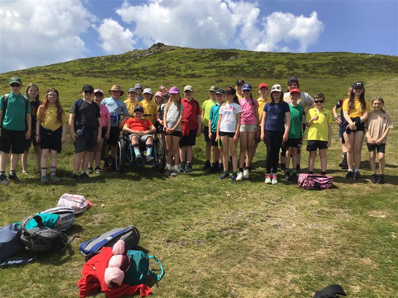 Bro Preseli 21 Wedi cyrraedd copa Foel Drygarn